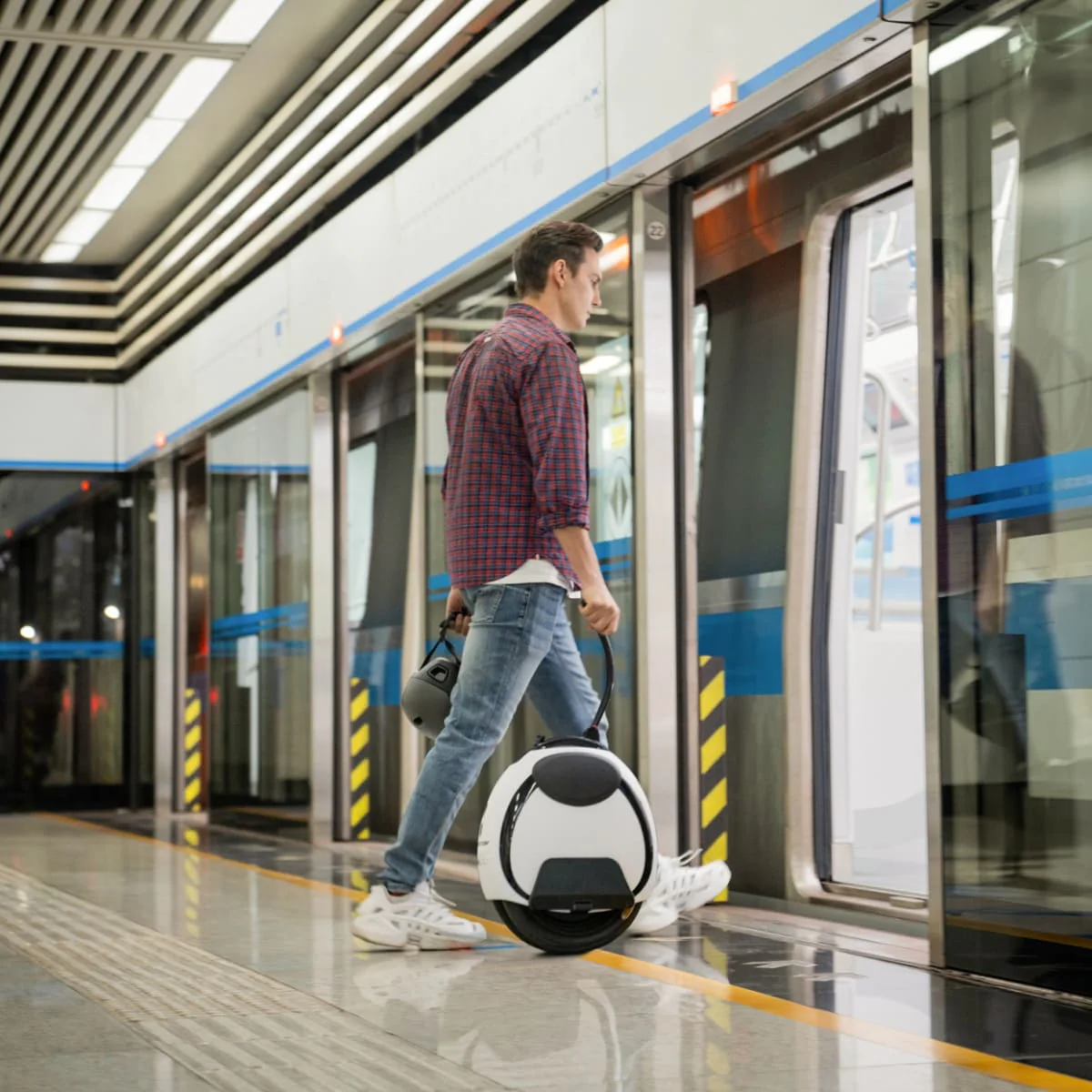 INMOTION E20 - Image 7